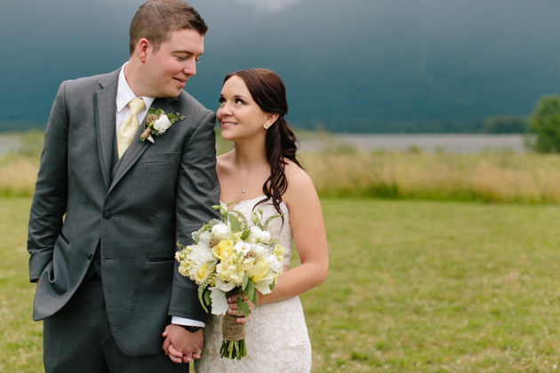 Fraser-River-Lodge-Wedding-Photos-35